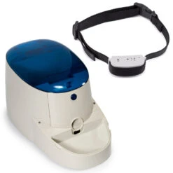 AutoTrainerâ„¢ Anti-Bark Treat Dispenser